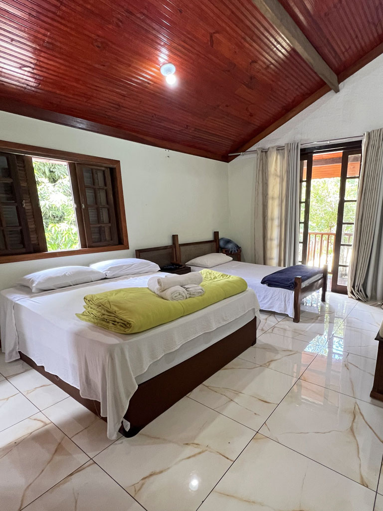 Quarto Maria Cândida Hospedaria